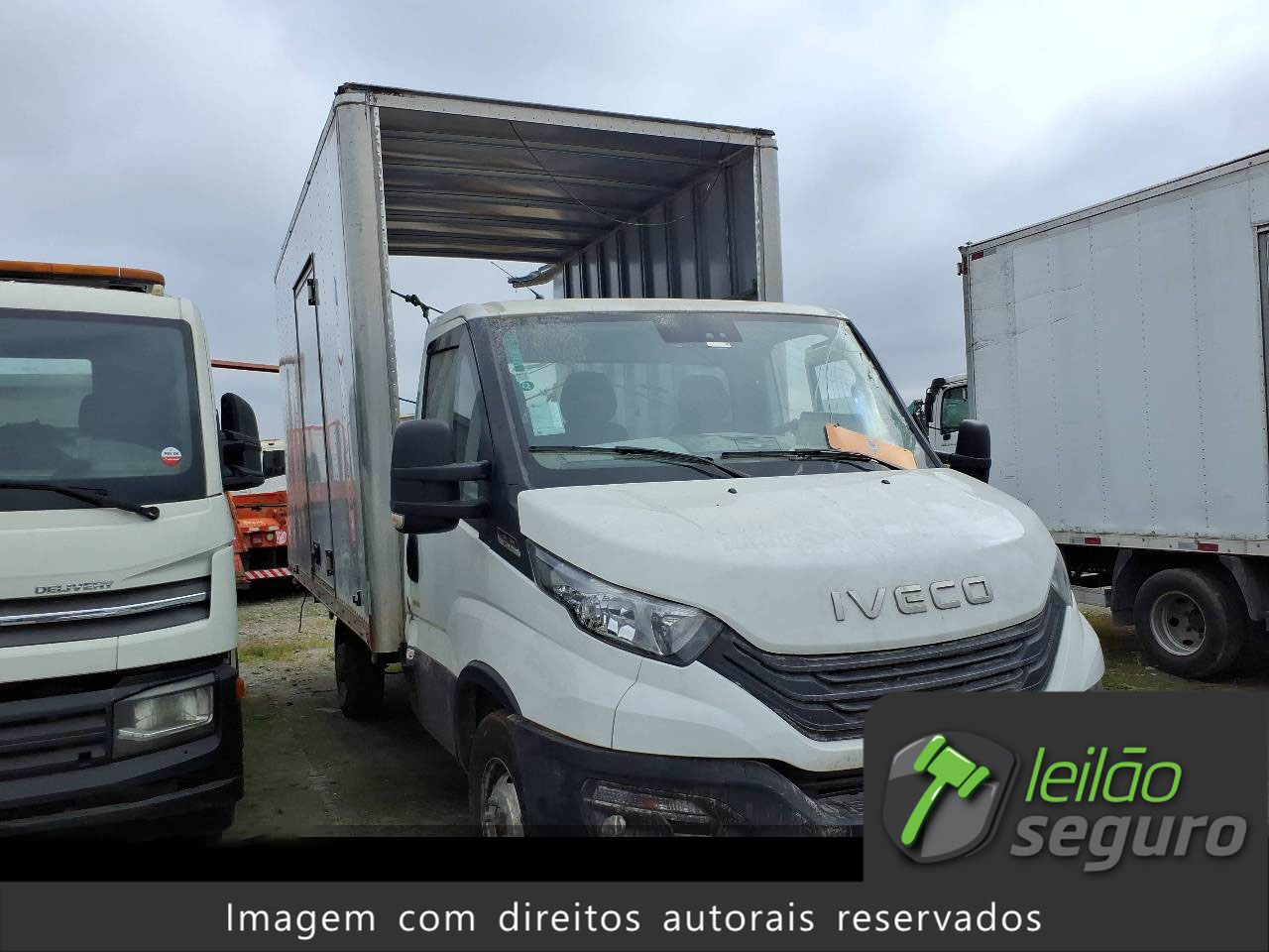 LOTE 001 IVECO DAILY 35 CHASSI 4X2 2025/2025