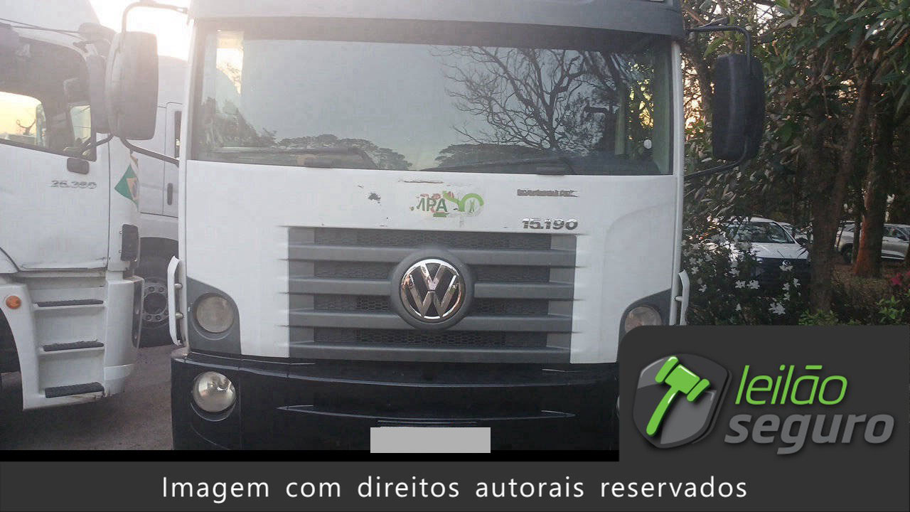LOTE 012 VOLKSWAGEN 15.190 CRM 4X2 2019/2020