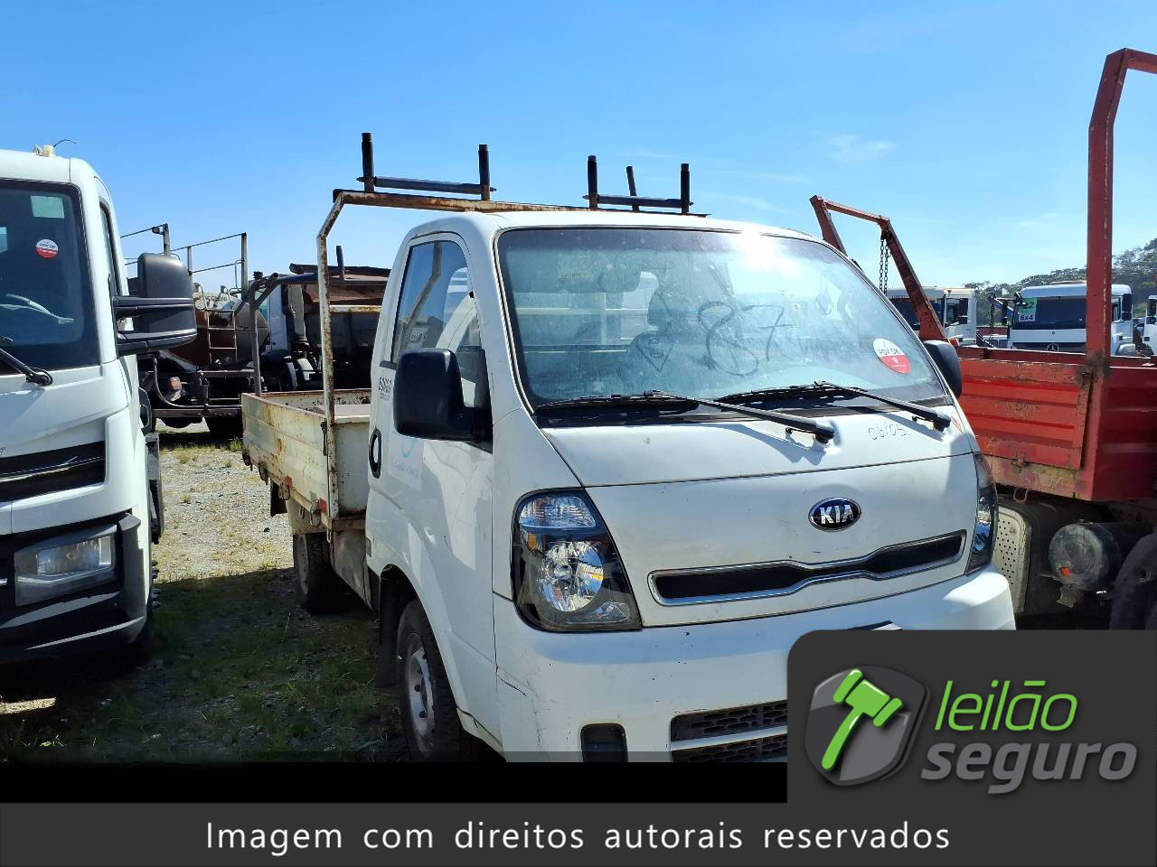 LOTE 014 KIA UK2500 HD SC 4X2 2019/2020