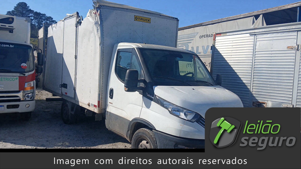 LOTE 004 IVECO DAILY 35 CHASSI 4X2 2022/2023