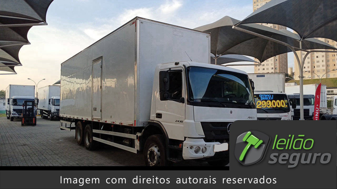 LOTE 007 MERCEDES-BENZ ATEGO 2426 6X2 2021/2021