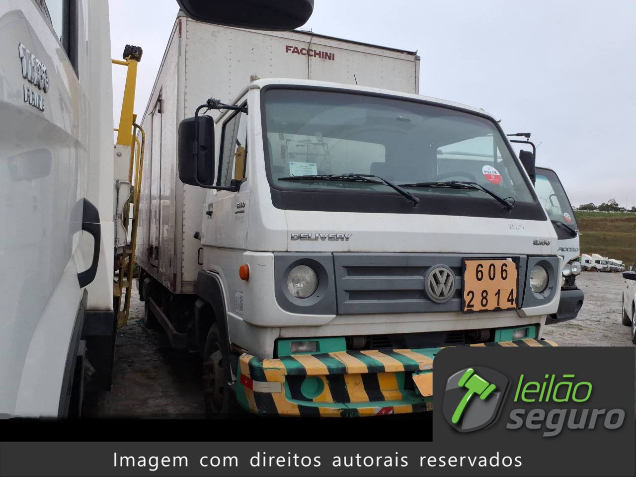 LOTE 017 VOLKSWAGEN 8.160 E DELIVERY 4X2 2016/2017