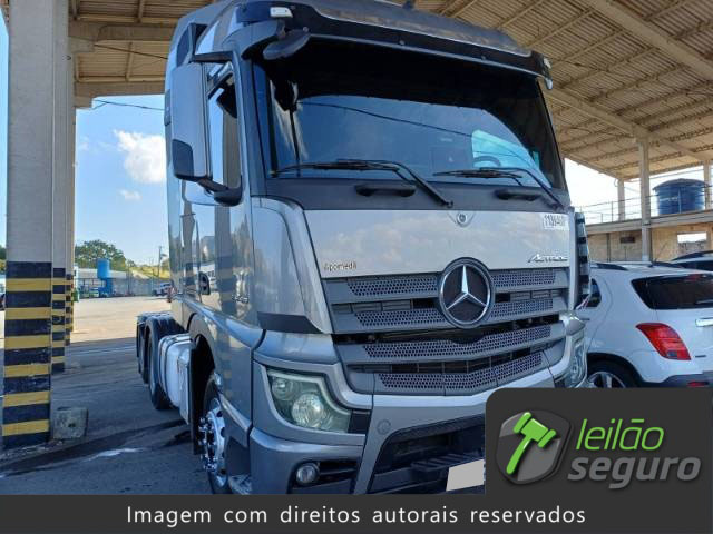 LOTE 1098 MERCEDES-BENZ ACTROS 2548 LS 6X2 2022/2023