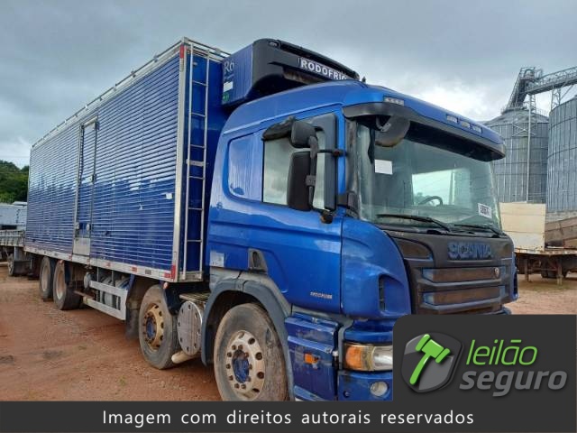 LOTE 1123 SCANIA P 310 B 8X2 2014