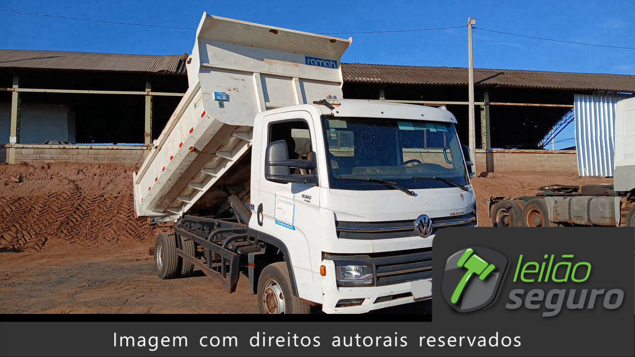LOTE 040 VOLKSWAGEN 11.180 DELIVERY 4X2 2022/2023