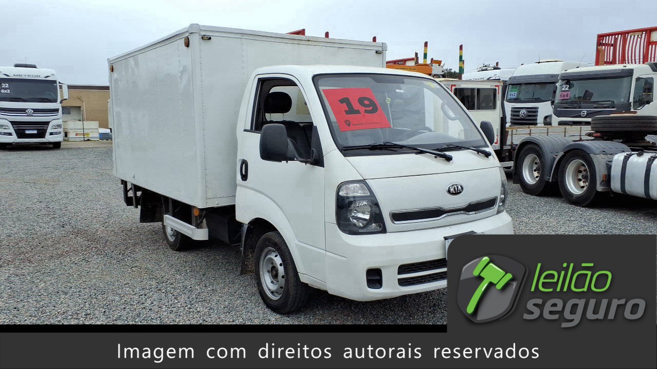LOTE 054 KIA UK2500 HD SC 4X2 2019/2019